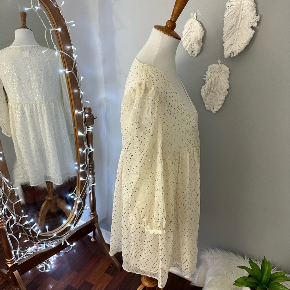 •nwt• Aritzia Sunday Best Jinx escape white & gold dress - Picture 8 of 11